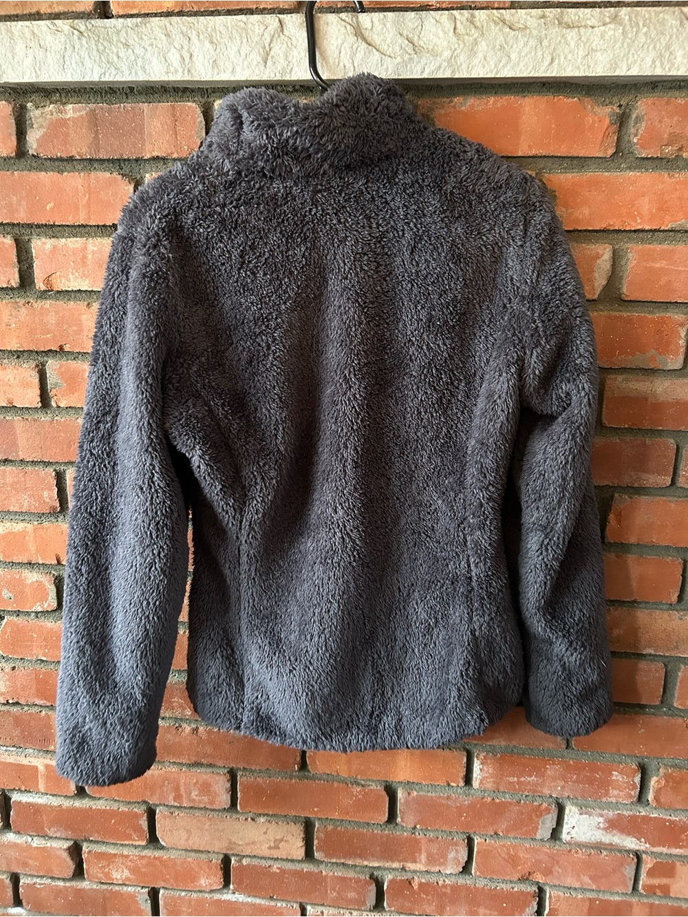 Patagonia Dark Gray Plush Full-Zip Fleece Jacket - Picture 2 of 2